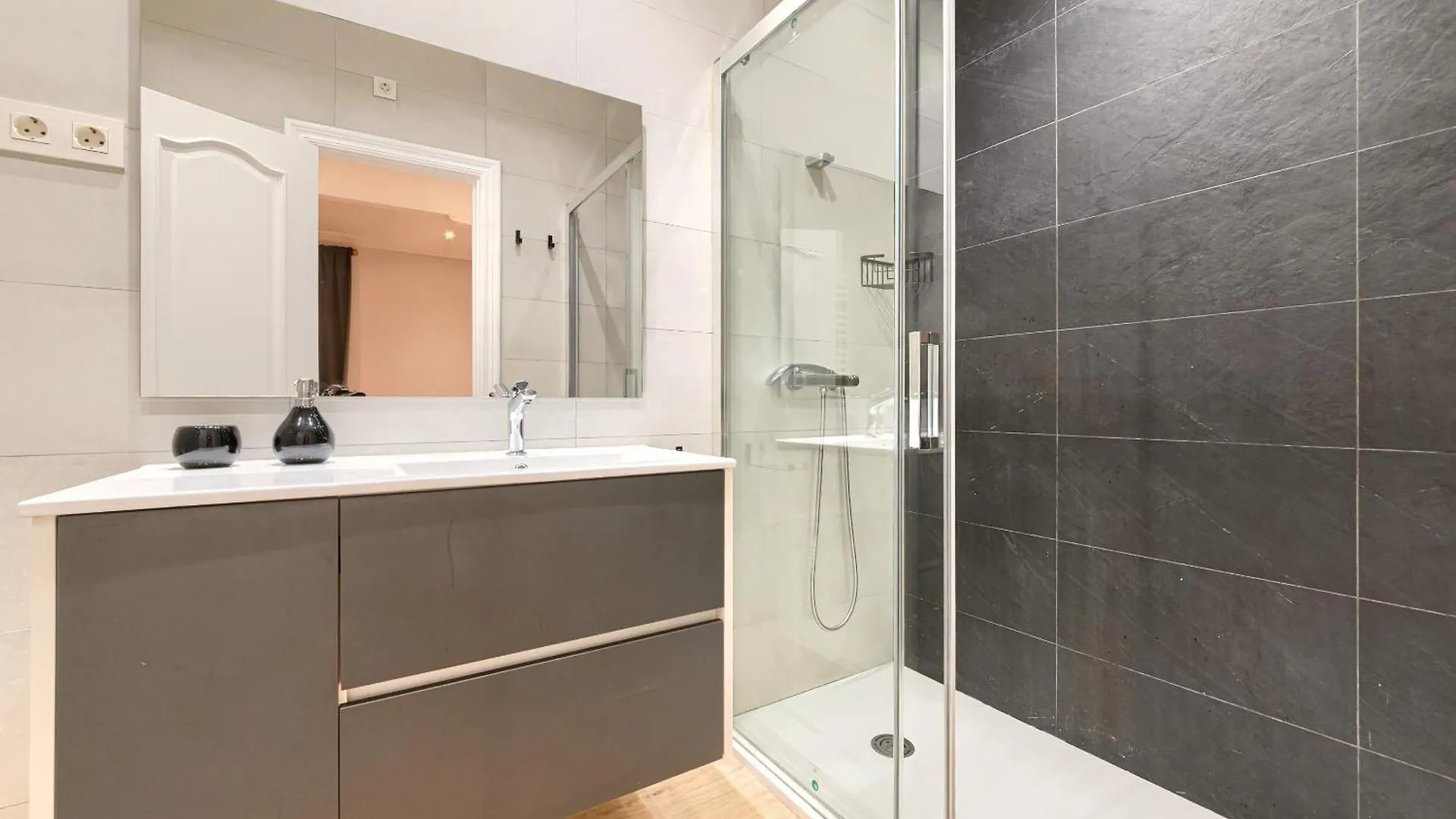 Encantadora Vivienda Turistica A Orillas De La Ria Bilbao 0*,  Hiszpania