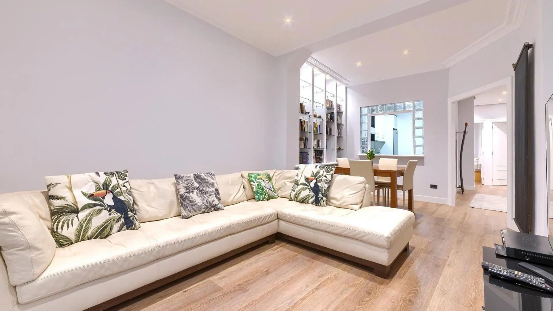Encantadora Vivienda Turistica A Orillas De La Ria Bilbao Apartament